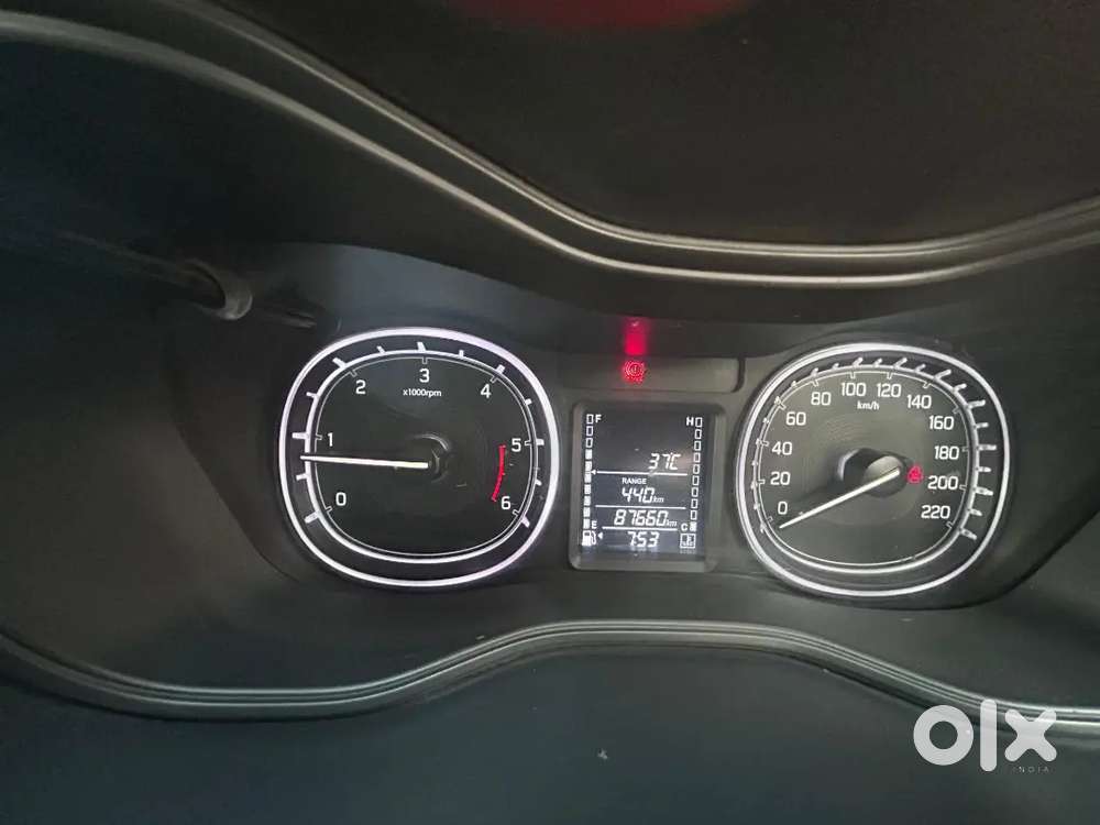 Maruti Suzuki Brezza 2017 Diesel Well Maintained