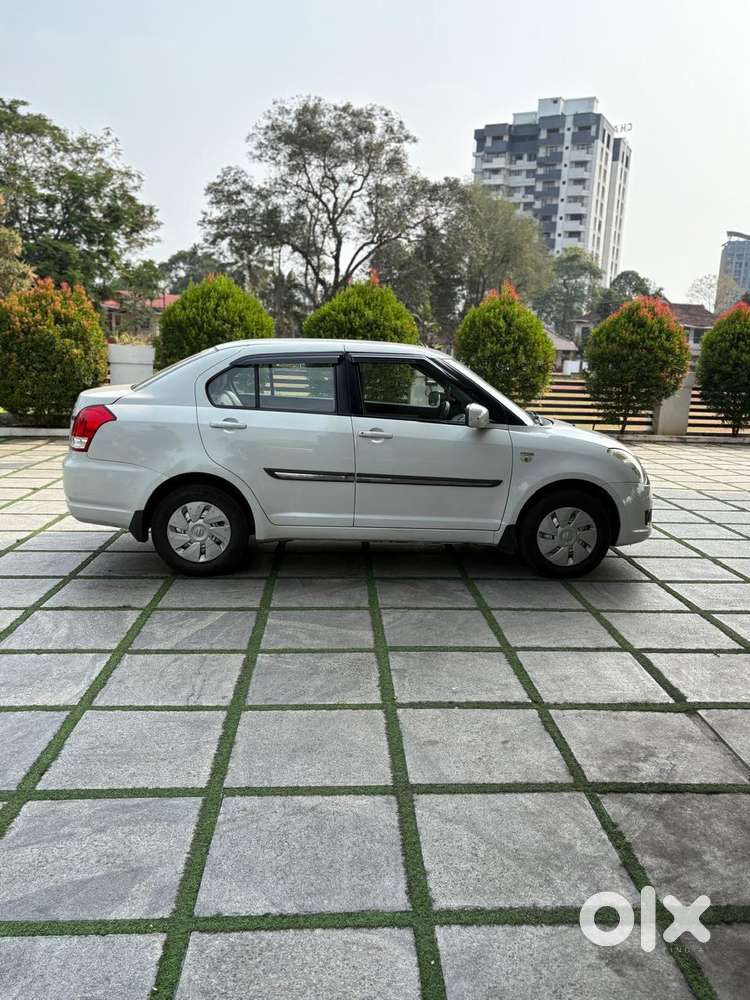 Maruti Suzuki Swift Dzire Vdi Bsiv, 2009, Diesel