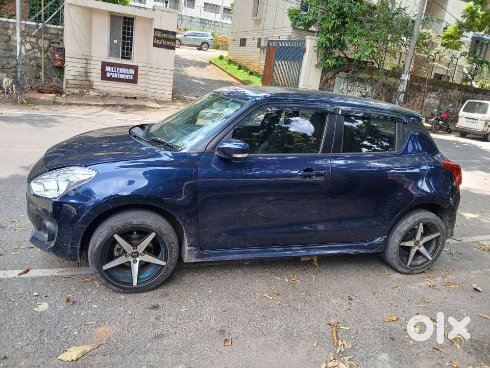 Maruti Suzuki Swift Vxi, 2021, Petrol