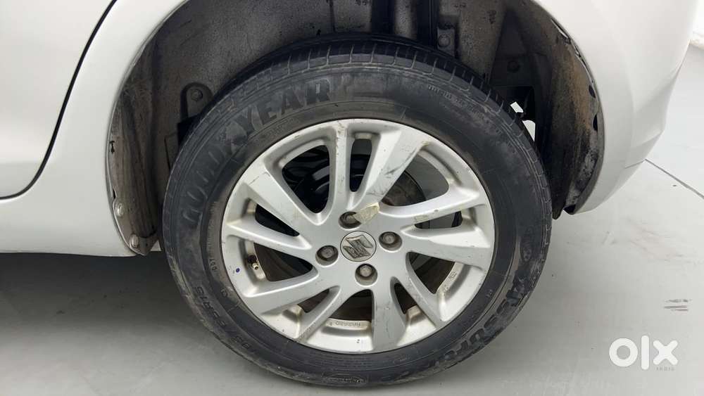 Maruti Suzuki Swift 1.3 Zxi, 2014, Petrol