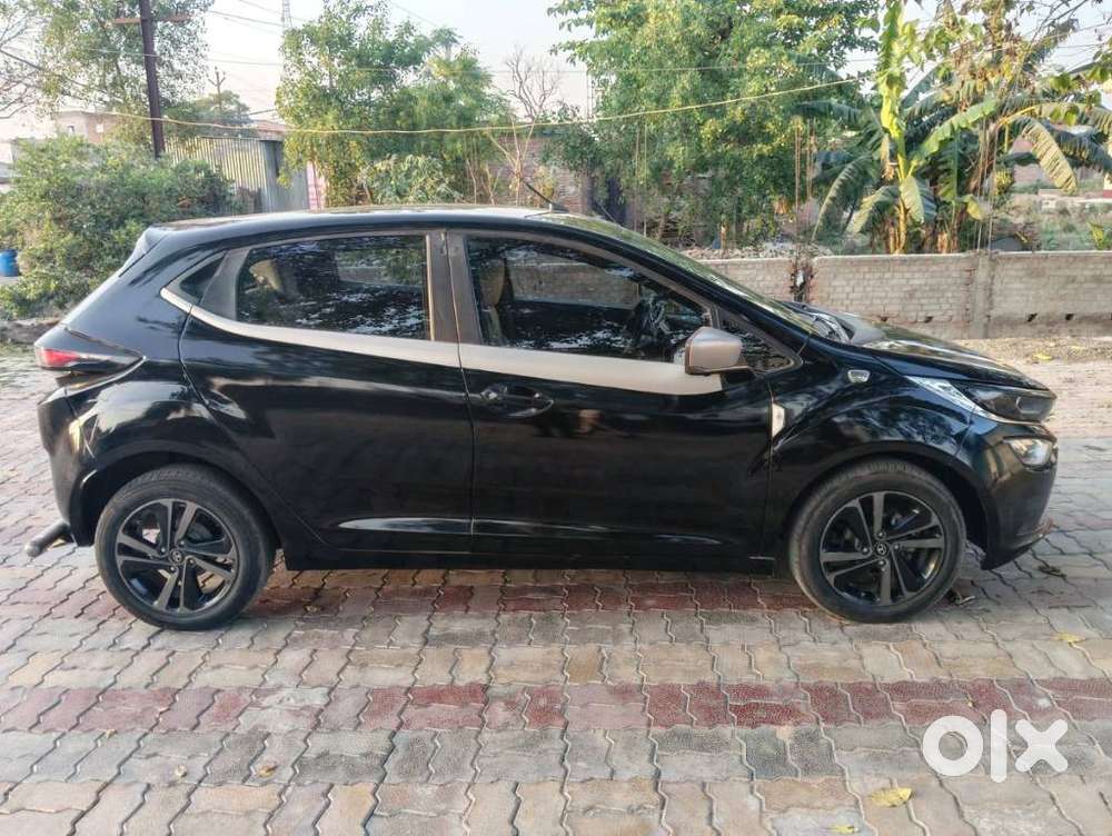 Tata Altroz 1.2 Xt, 2022, Petrol
