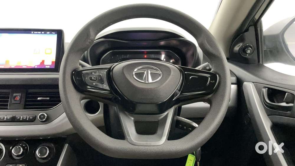 Tata Nexon 1.2 Revotron Xm (s), 2022, Petrol