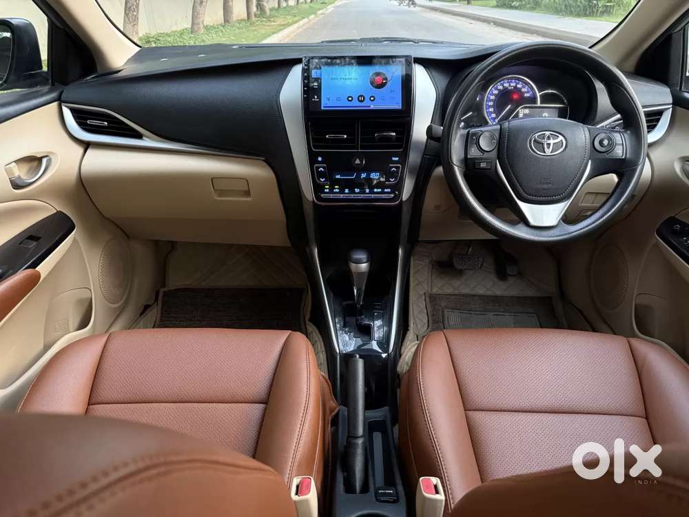 Toyota Yaris G Cvt, 2020, Petrol