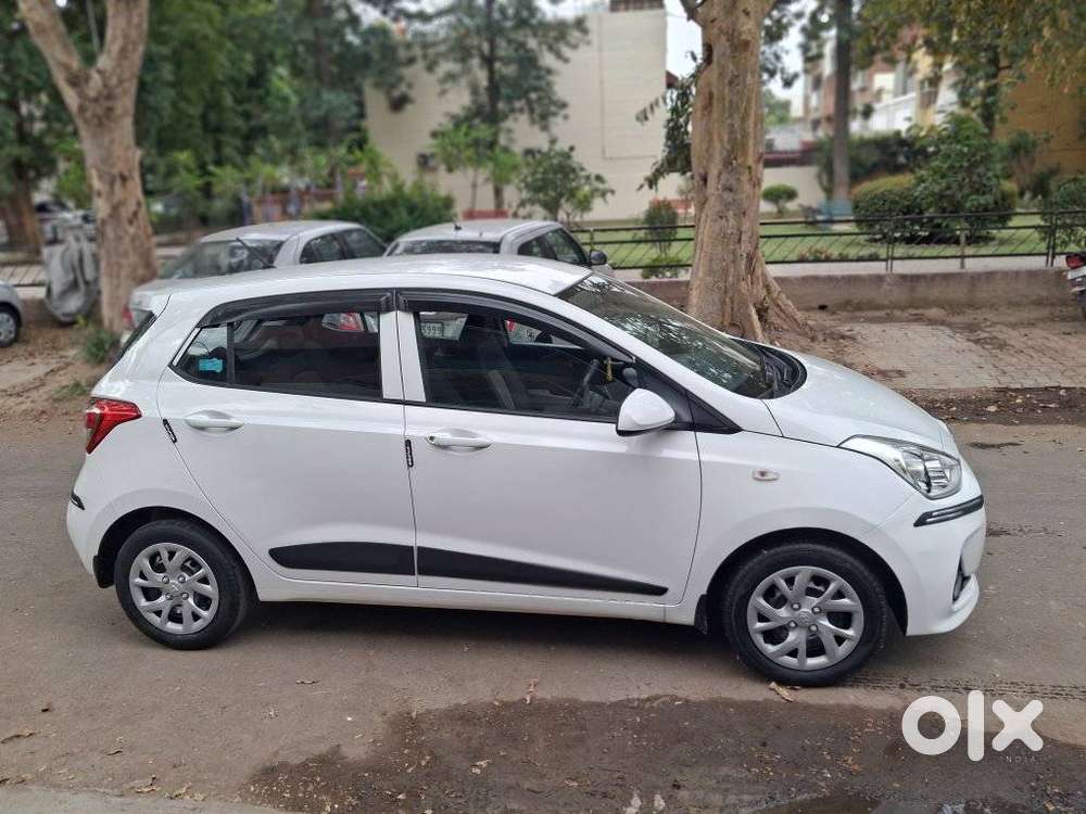 Hyundai Grand I10 Sportz 1.2 Kappa Vtvt, 2017, Petrol