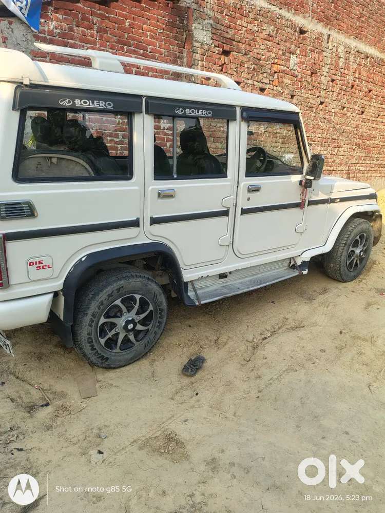 Mahindra Bolero Neo Plus 2013 Diesel Well Maintained