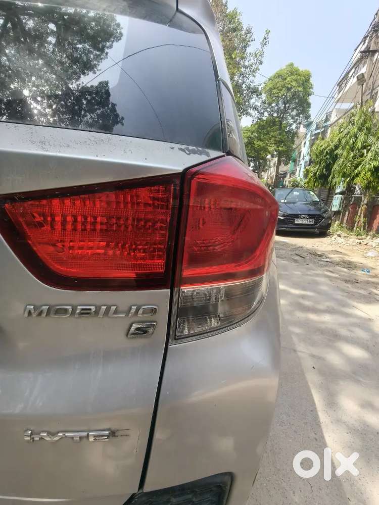 Honda Mobilio 2015