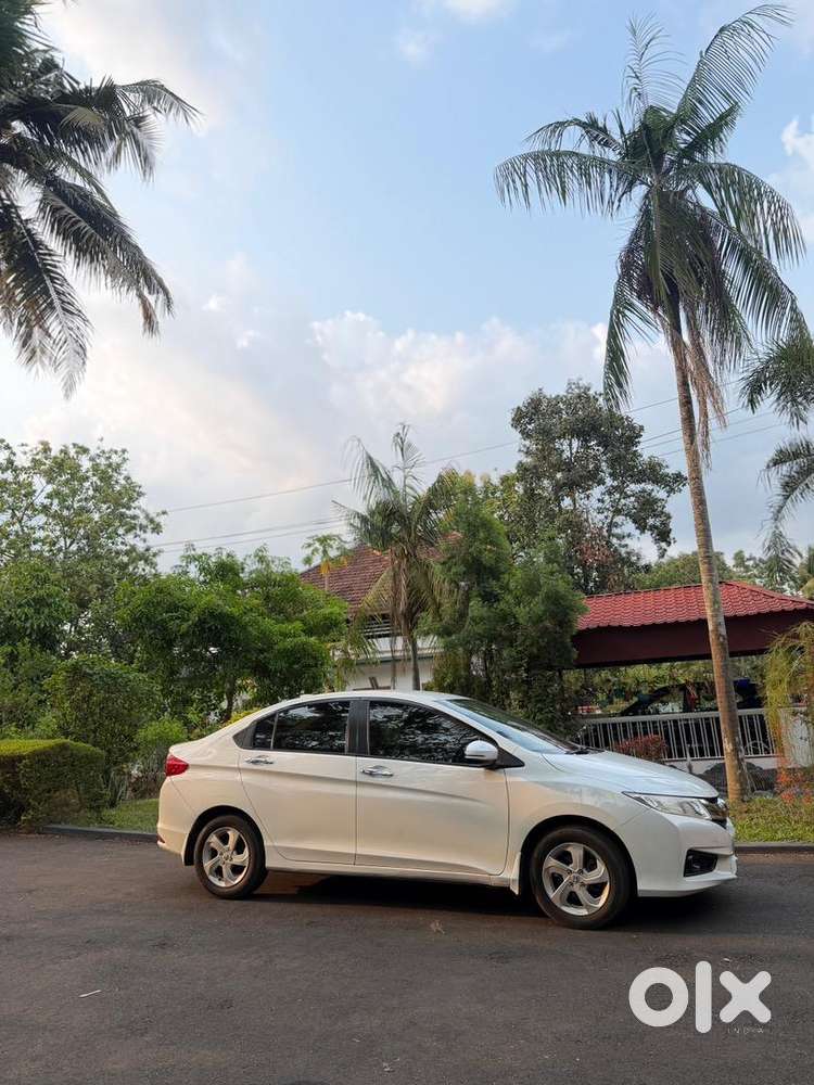 Honda City 2016 Diesel Well Maintained