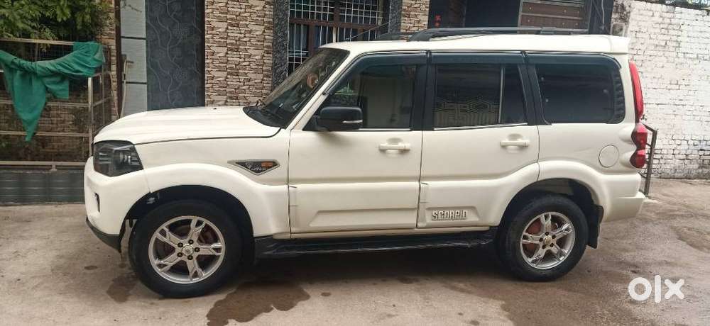 Mahindra Scorpio S10, 2017, Diesel