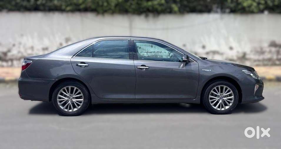 Toyota Camry 2.5 G, 2017, Petrol