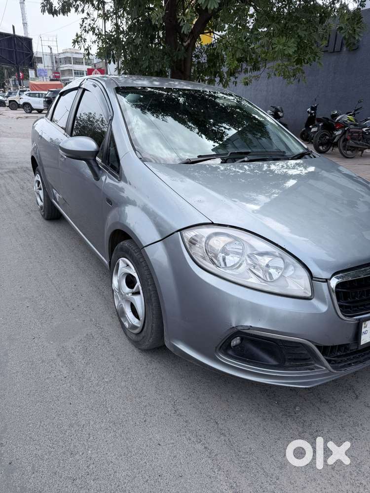 Fiat Linea Emotion 1.3 L Advanced Multijet Diesel, 2016, Diesel