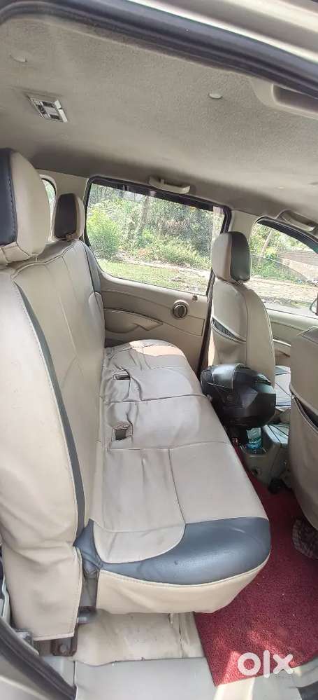 Mahindra Quanto 1.5 C2 2012