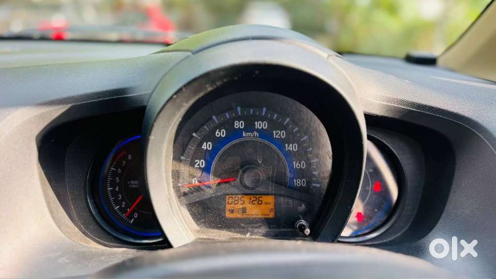 Honda Mobilio V I-vtec, 2015, Petrol