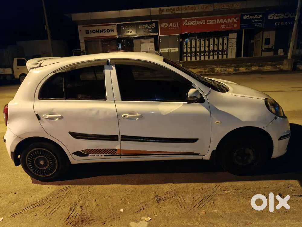 Nissan Micra Active 2014