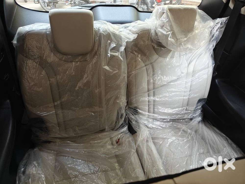 Mahindra Xuv700 2.2 Ax 7 Diesel At Luxury Pack Str, 2023, Diesel