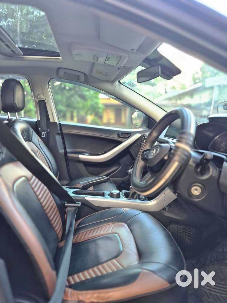 Tata Nexon 1.2 Revotron Xm (s), 2022, Petrol
