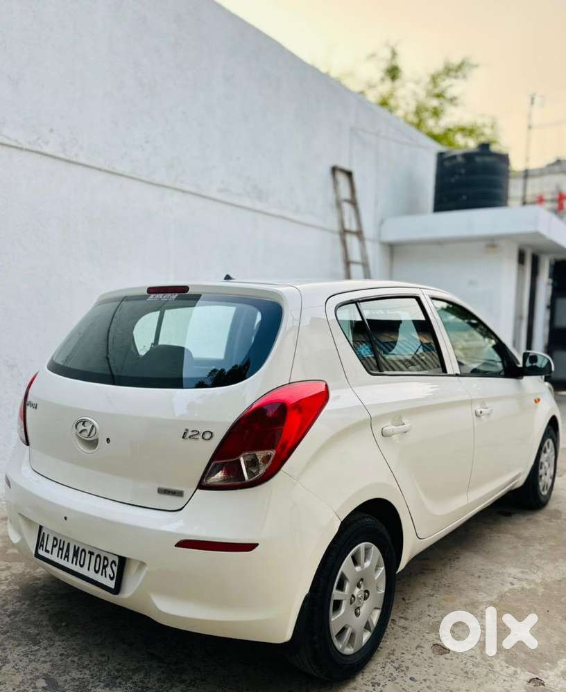 (alpha Motors) Hyundai I20 Era With Brc Cng Kit