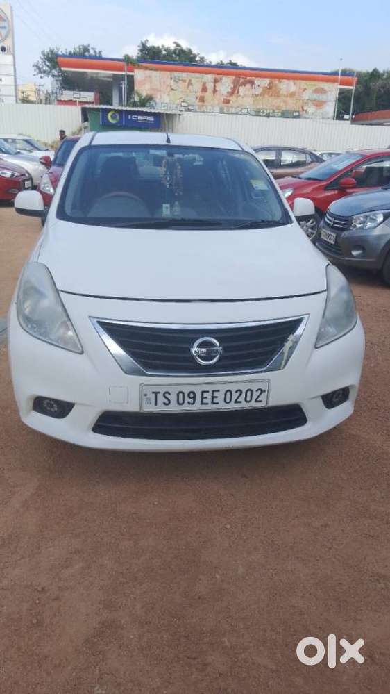 Nissan Sunny Xv, 2014, Petrol