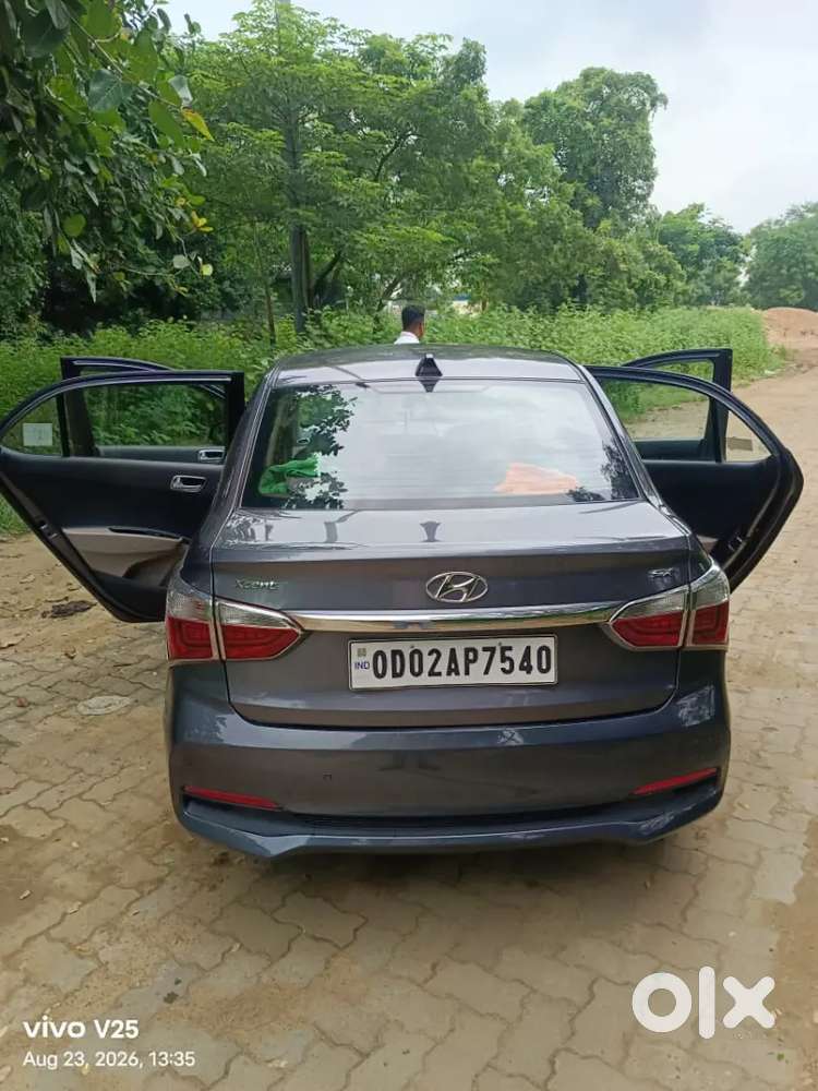 Hyundai Xcent Petrol 2017