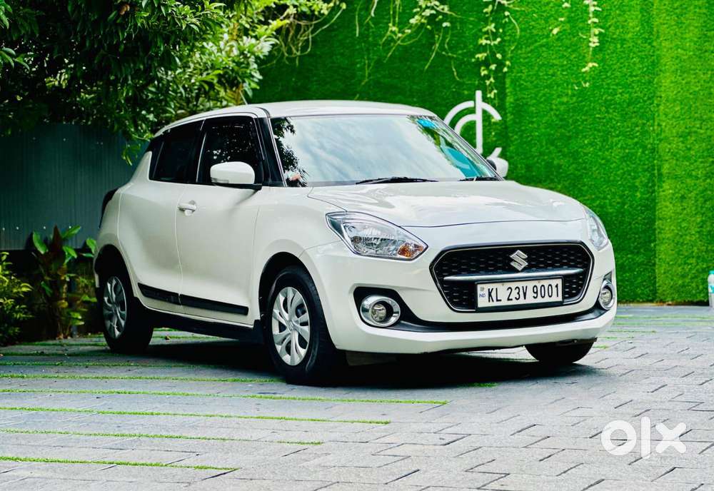 Maruti Suzuki Swift 1.2 Vxi (o), 2023, Petrol