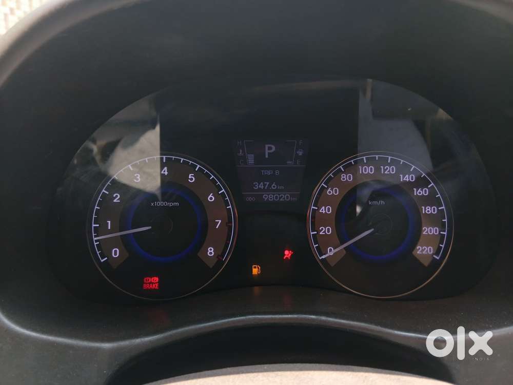 Hyundai Verna Vtvt 1.6 Sx, 2015, Petrol