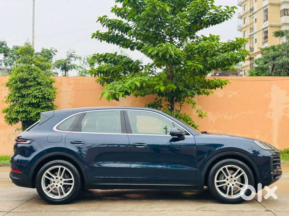 Porsche Cayenne 3.6 Base, 2024, Petrol