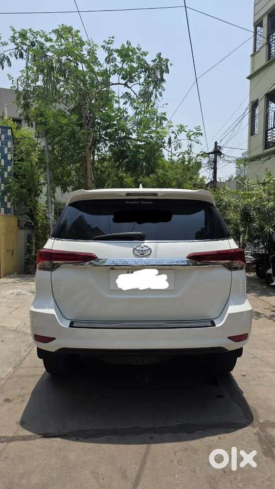 Toyota Fortuner 2018 Diesel 151000 Km Driven