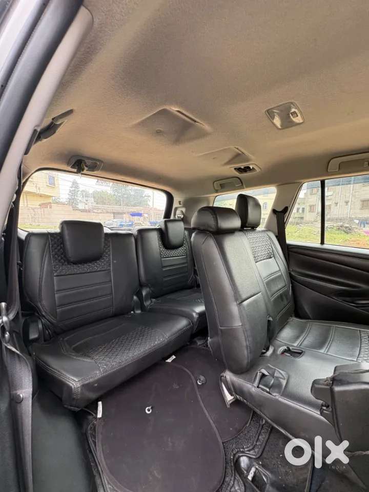 Toyota Innova Crysta G 8 Str, 2017, Diesel