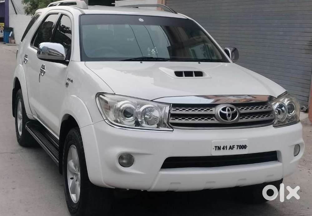 Toyota Fortuner 4x4 At, 2010, Diesel