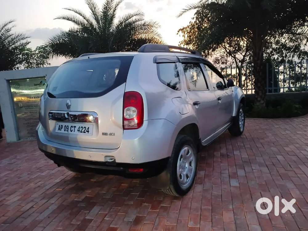 Good Condition Duster Gadi And Ac Chilled Admit Condition Para 50%