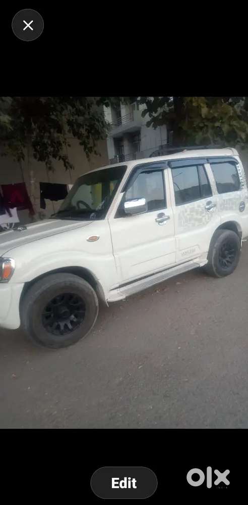 Mahindra Scorpio Classic 2015