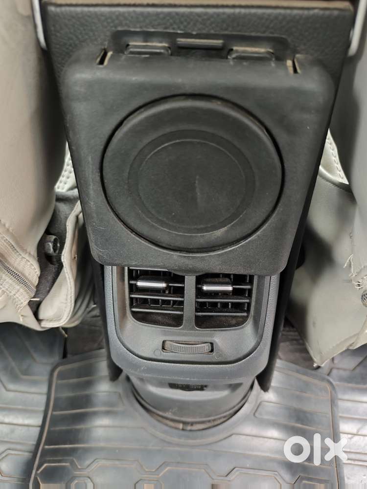 Hyundai Aura Sx Plus Automatic, 2021, Petrol
