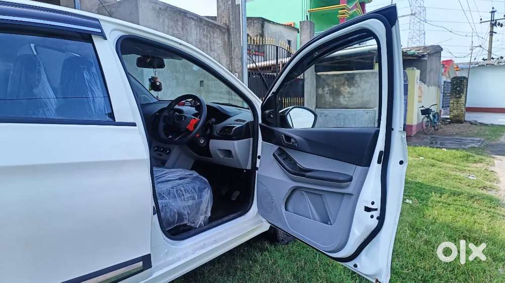 Tata Tiago Xm 2024 Model, Manual, Petrol