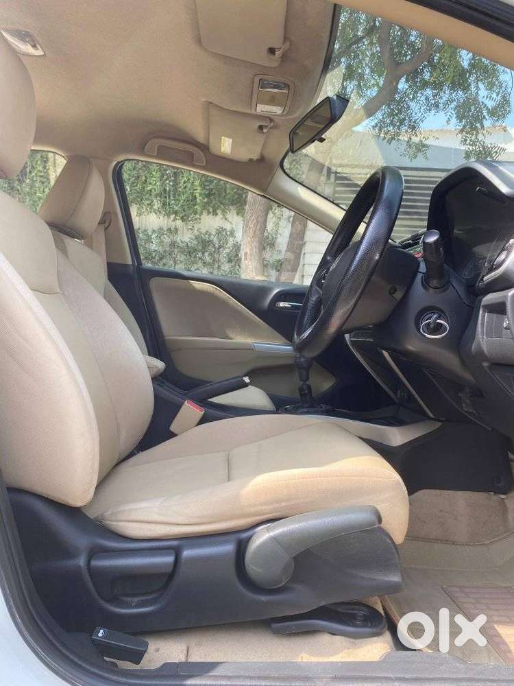 Honda City 2014-2015 I Vtec Sv, 2015, Diesel