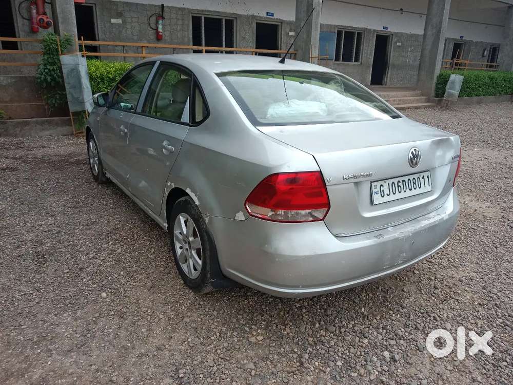 Volkswagen Vento Highline 2010 Car
