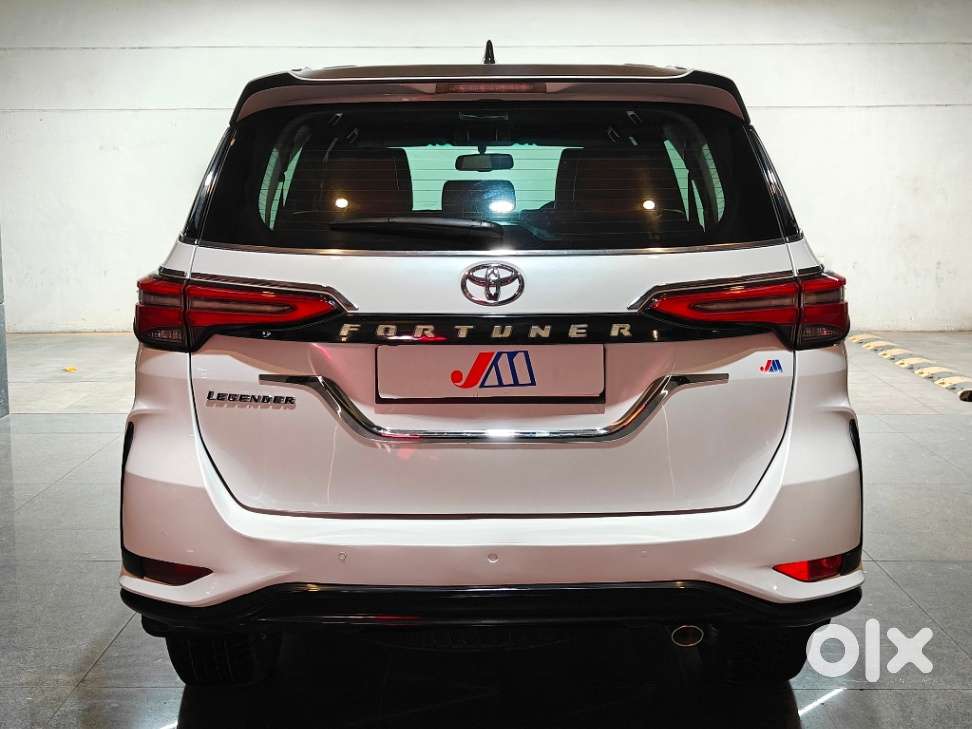 Toyota Fortuner Legender 4x2 At 2.8, 2023, Diesel