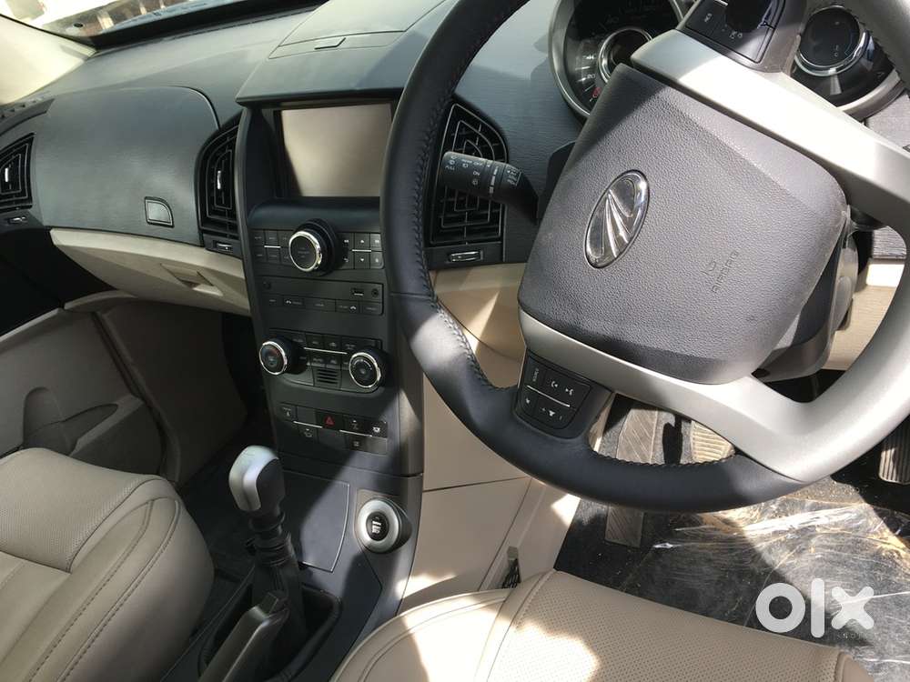 Mahindra Xuv500 Diesel 2016 W10 Top Model, Showroom Track