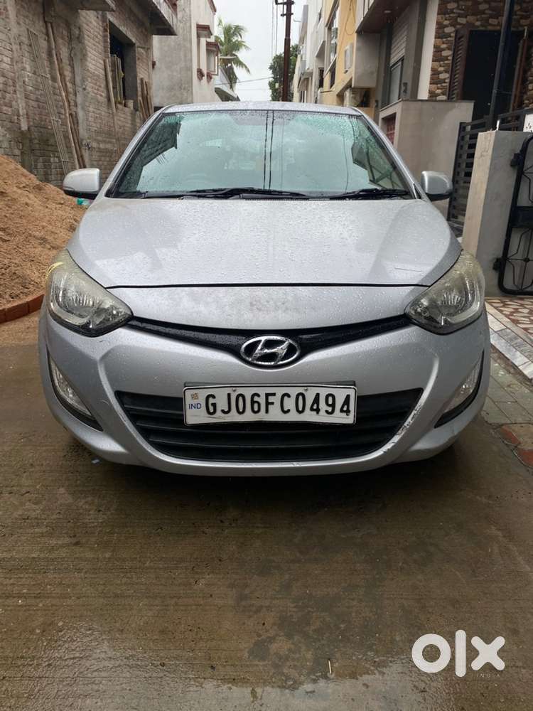 Hyundai I20 Sportz Petrol 2012