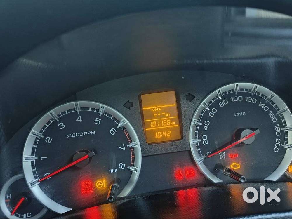 Maruti Suzuki Swift Vxi 1.2 Abs Bs-iv, 2012, Petrol