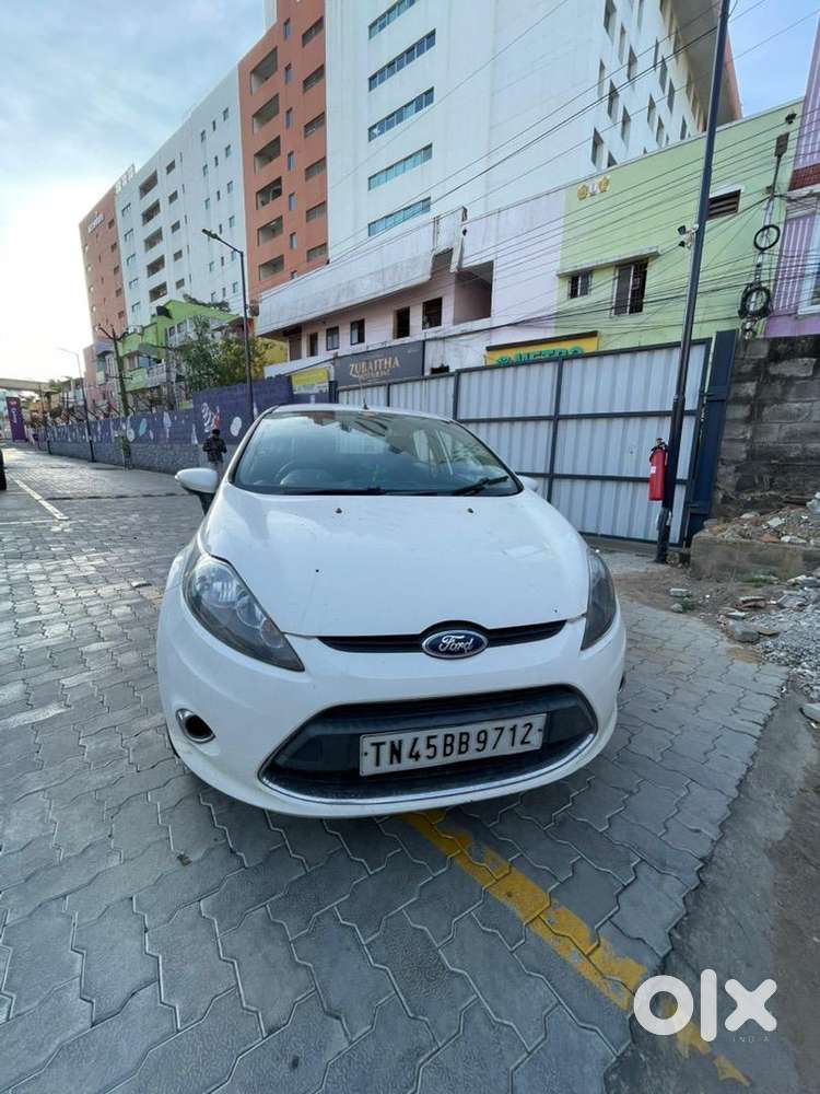 Ford Automatic Petrol 2012