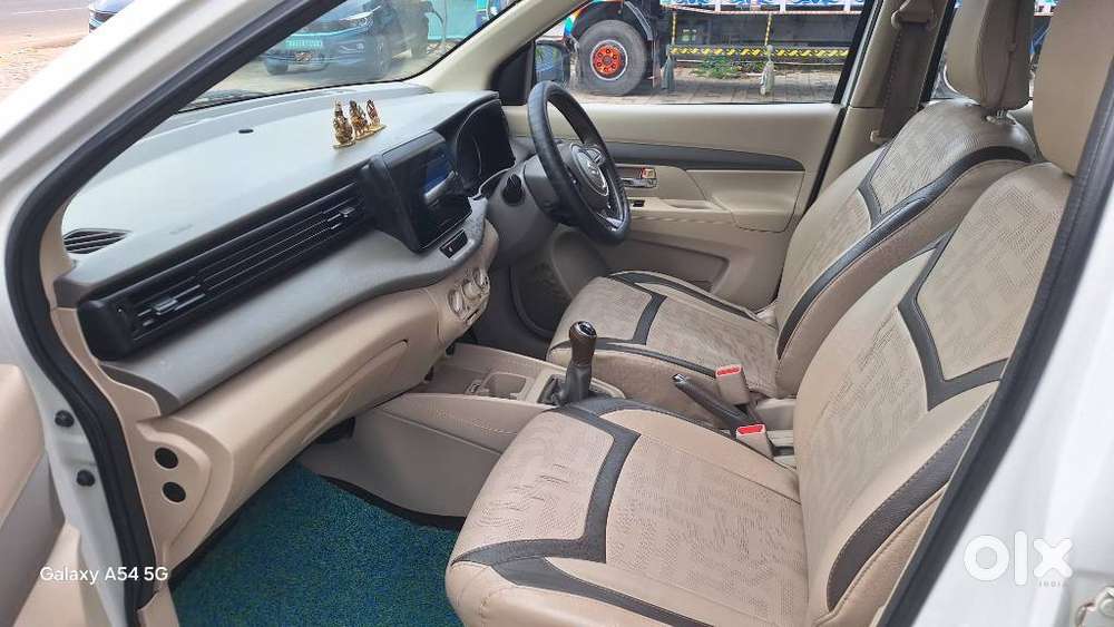 Maruti Suzuki Ertiga Vxi Shvs, 2021, Petrol