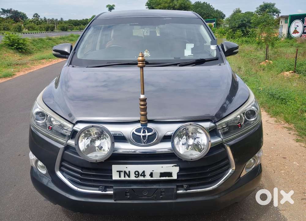 Toyota Innova Crysta 2.4 V 8 Str, 2017, Diesel