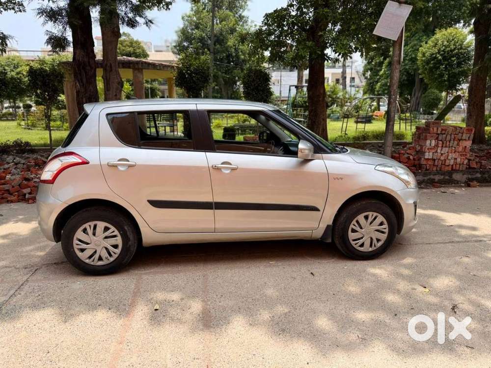 Maruti Suzuki Swift Vxi, 2016, Petrol