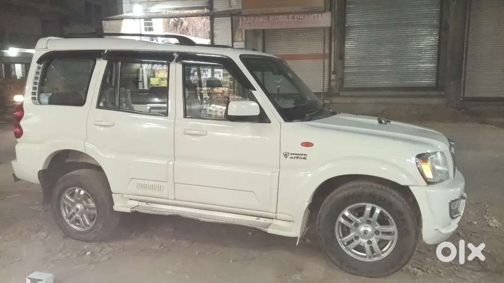 Mahindra Scorpio 2013 Diesel Manual