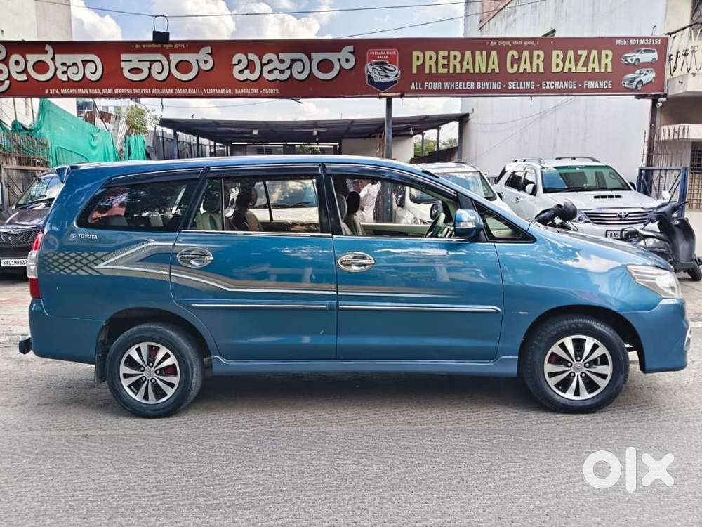 Toyota Innova [ ] 2.5 V Diesel 7 Str, 2013, Diesel