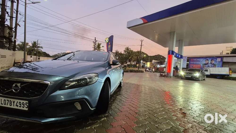 Volvo V40 Cross Country 2013