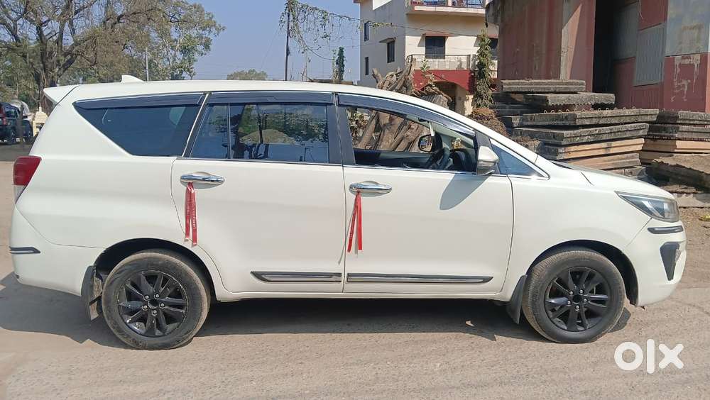 Toyota Innova Crysta 2.4 G Mt, 2018, Diesel