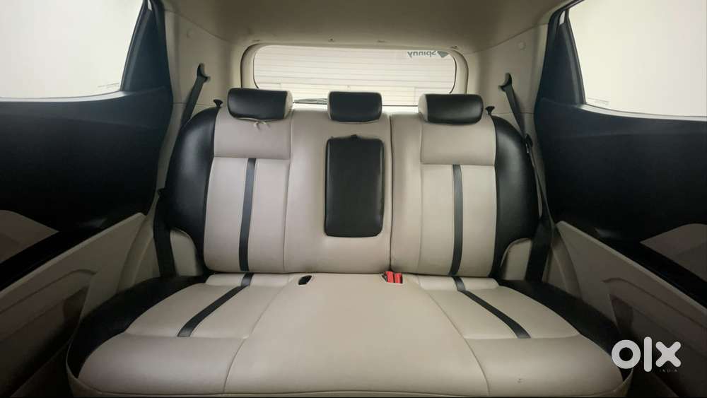 Mahindra Xuv300 W8, 2019, Petrol