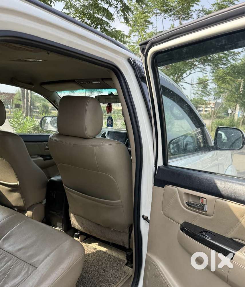 Toyota Fortuner 3.0 4x2 Automatic, 2014, Diesel