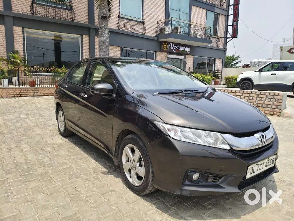 Honda City V At Sunroof 2015