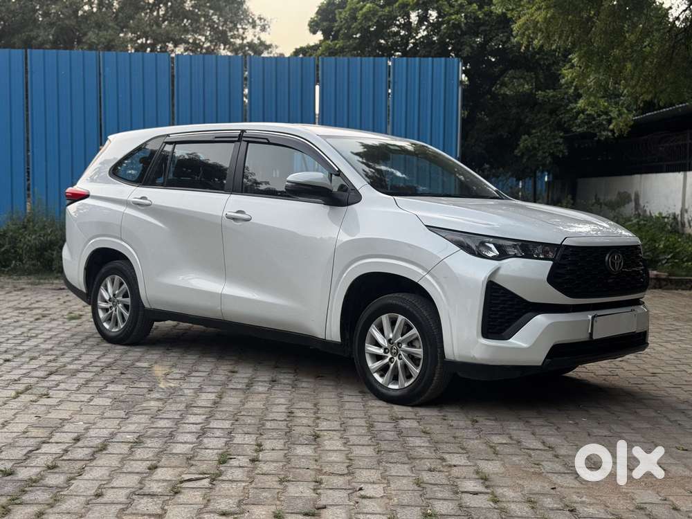 Toyota Innova Hycross 2.0 Gx 7 Str, 2023, Petrol